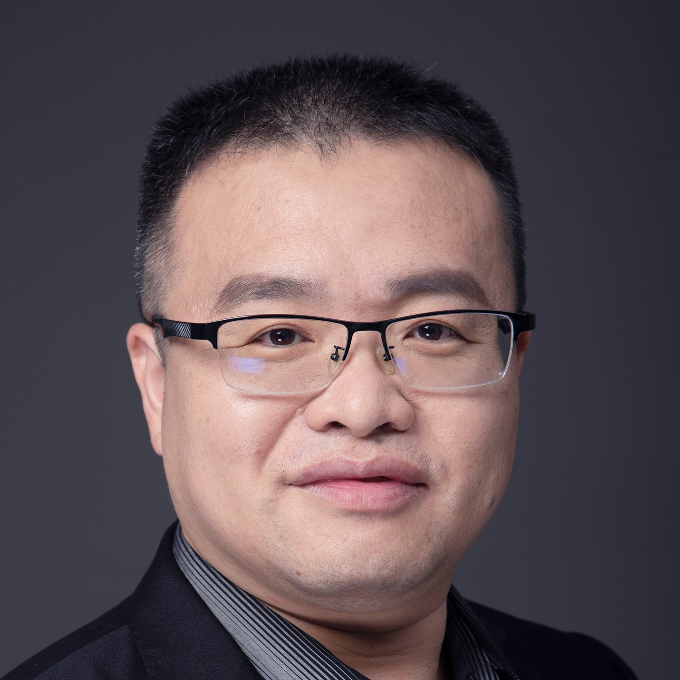 施伟杰 总经理